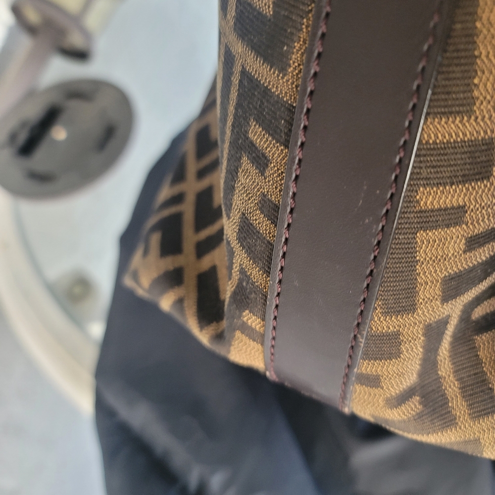 Fendi Brown and Yellow Bag - Picture 9 of 16